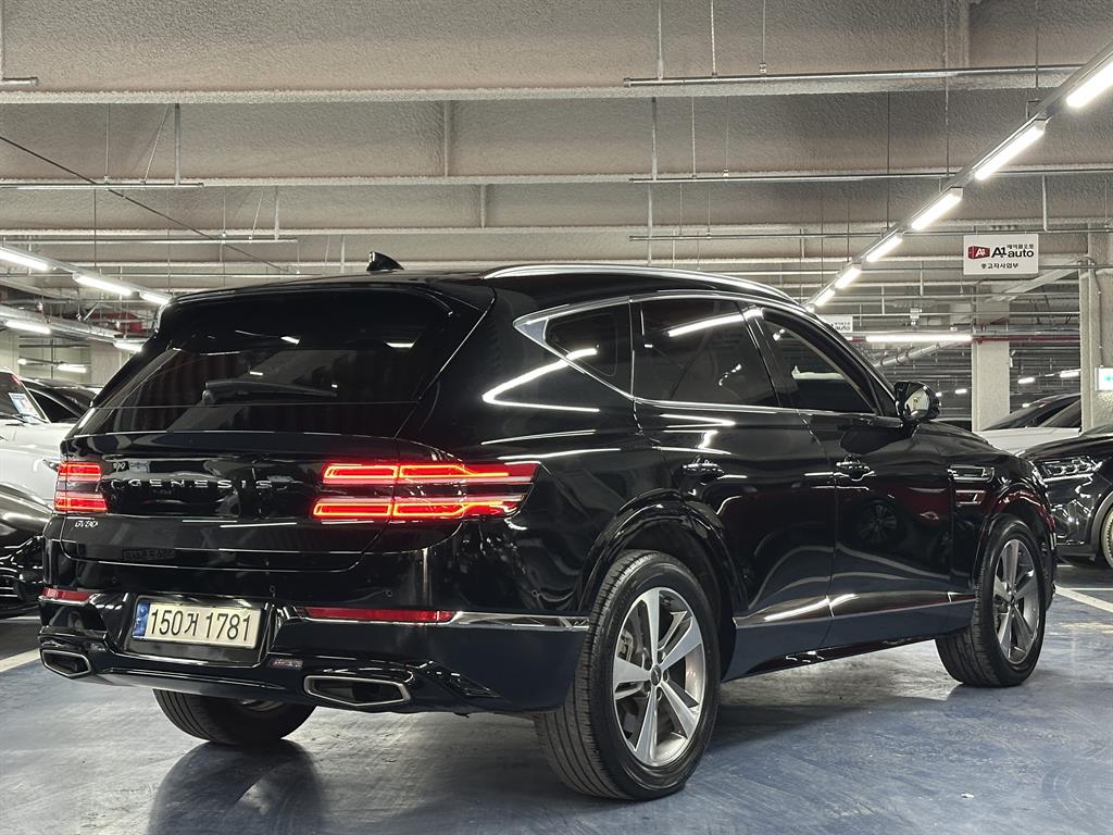 Genesis GV80 - Vista 4