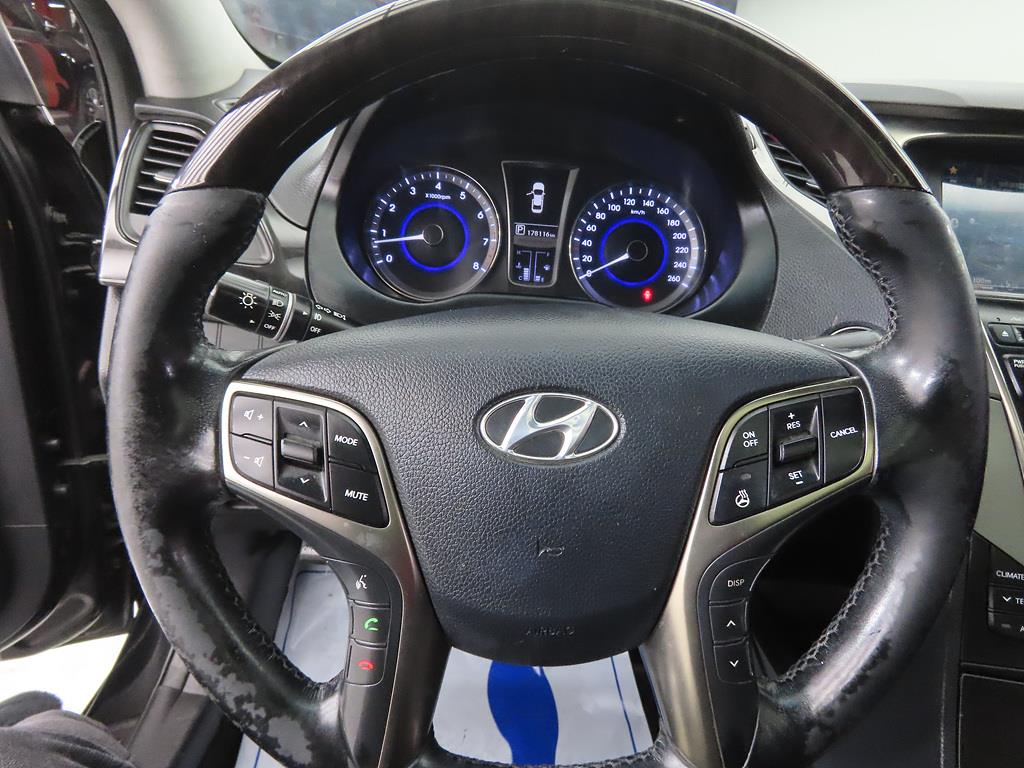 HYUNDAI Grandeur - Vista 8