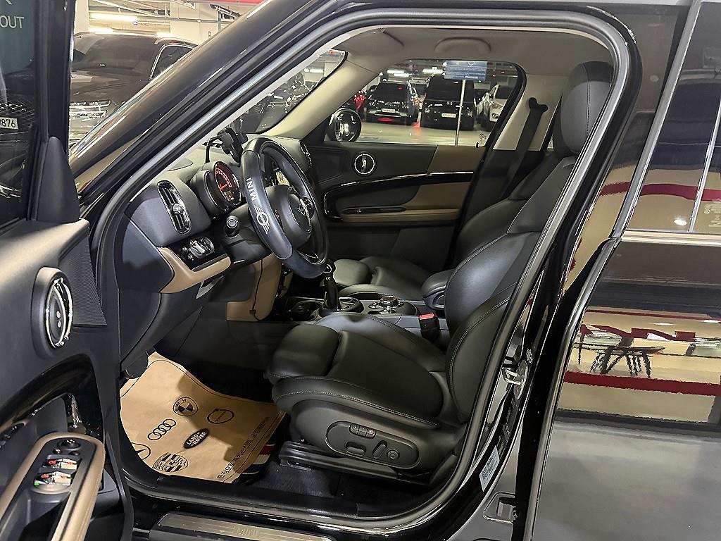 Mini Countryman - Vista 7