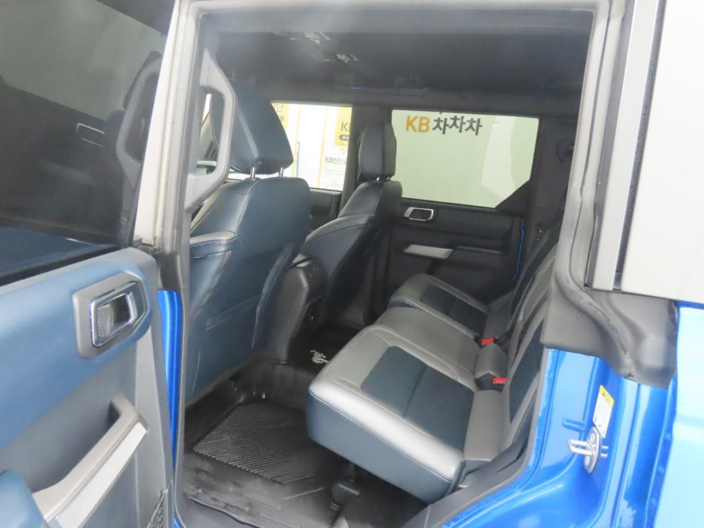 Ford Bronco - Vista 6