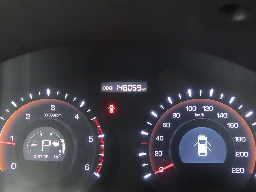 Ssangyong Korando - Vista 11