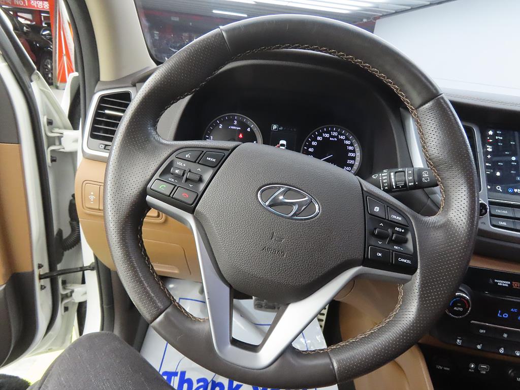 HYUNDAI Tucson - Vista 8