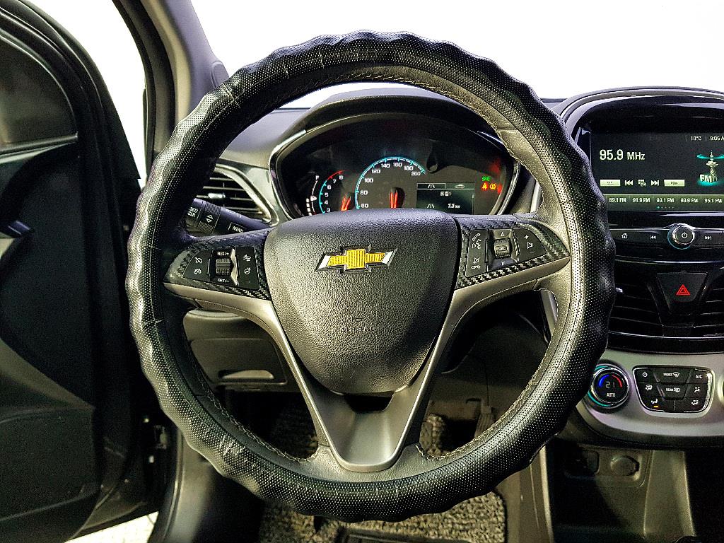 Chevrolet Spark - Vista 12