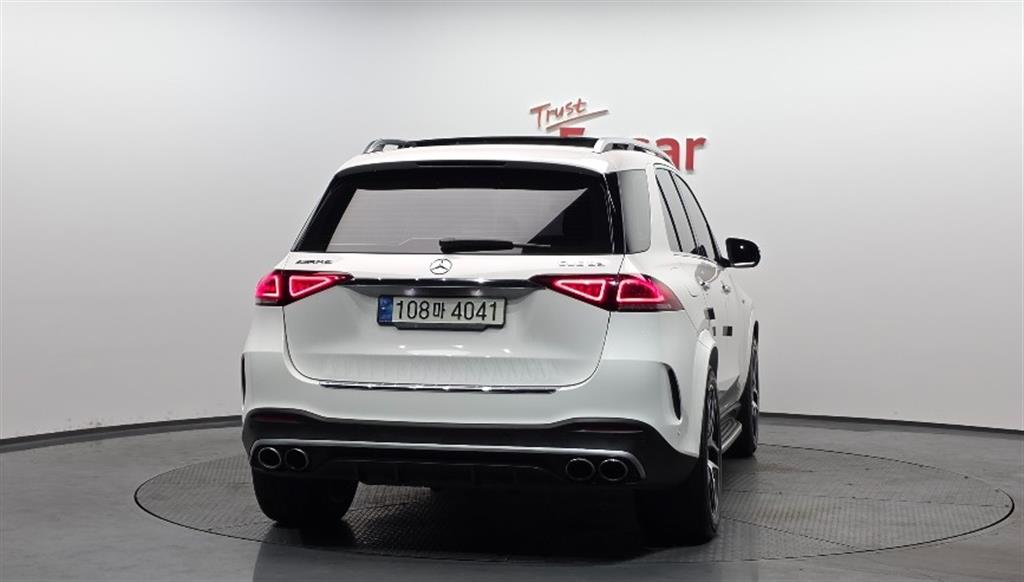 Mercedes Benz GLE Class - Vista 4