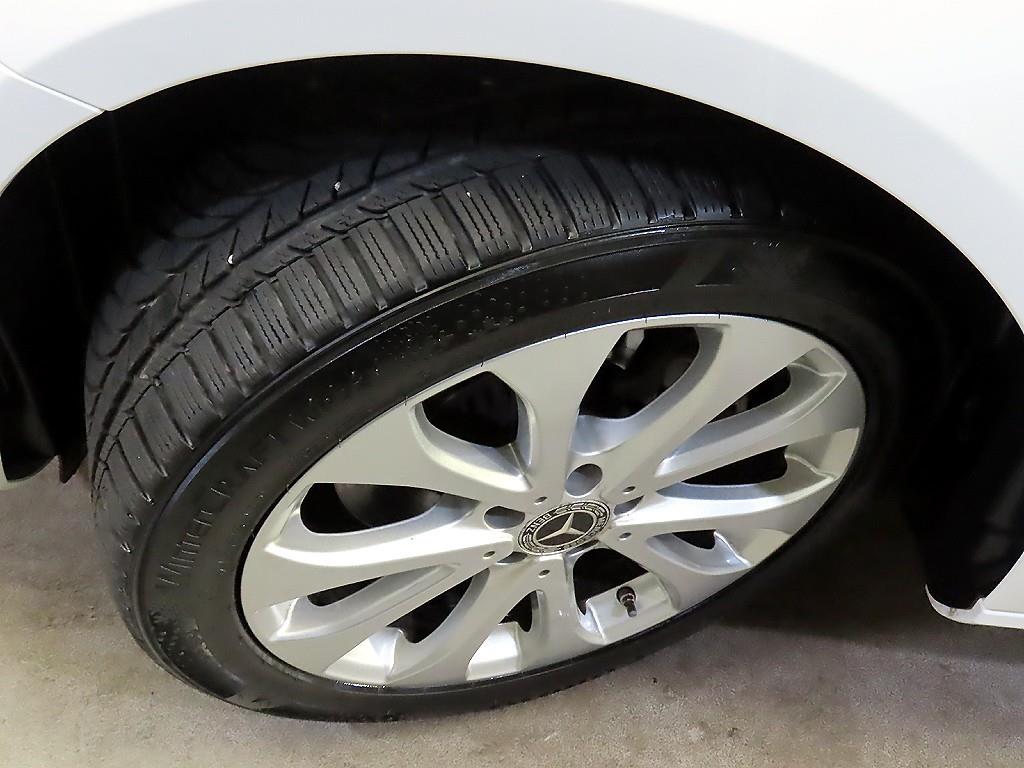 Mercedes Benz E class 2019 Blanco - Importación desde Corea - HF Imports Iquique - Foto 20