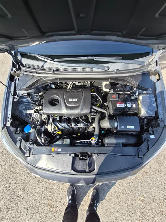 HYUNDAI Avante 2016 Gris - Importación desde Corea - HF Imports Iquique - Foto 19