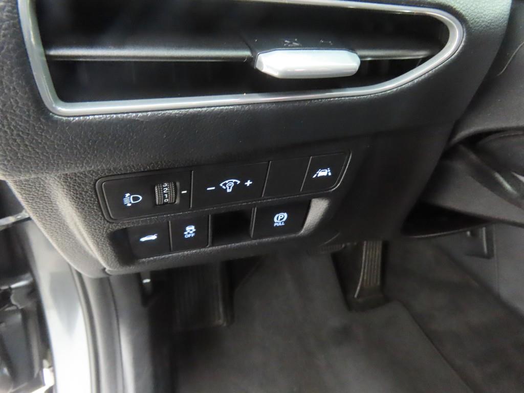 HYUNDAI Sonata - Vista 10