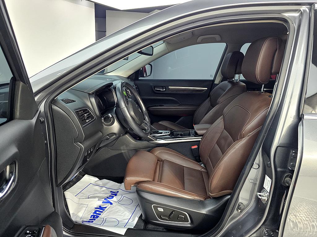 SAMSUNG QM6 - Vista 8