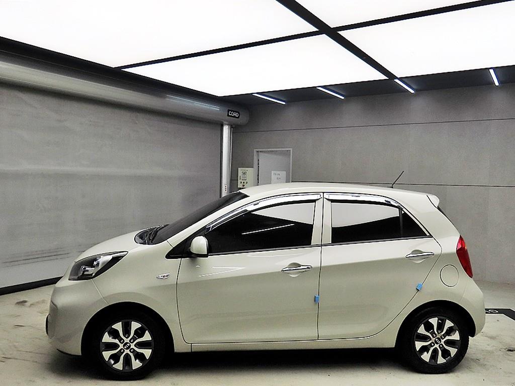 KIA Morning - Vista 4