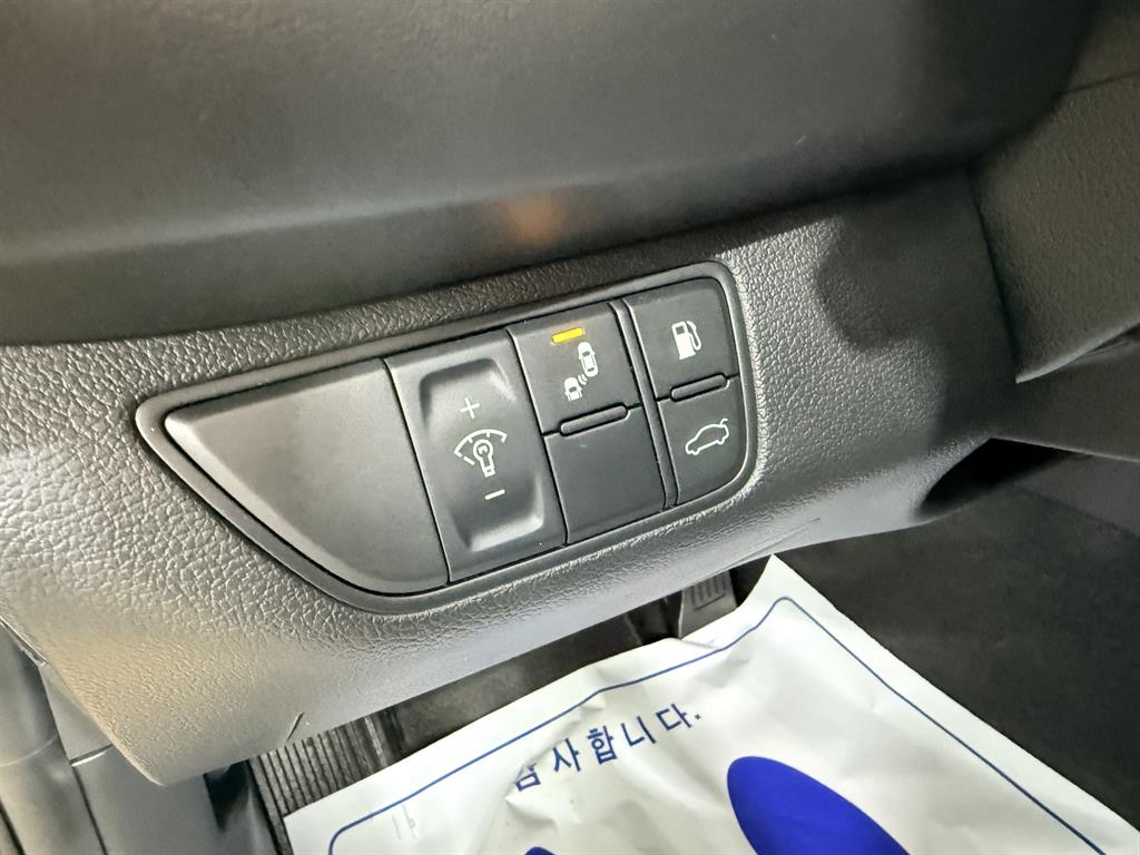 Genesis G70 - Vista 10