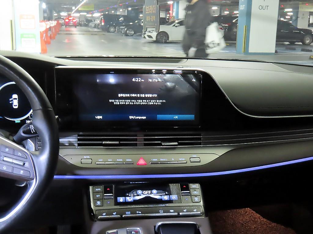 HYUNDAI Grandeur - Vista 11