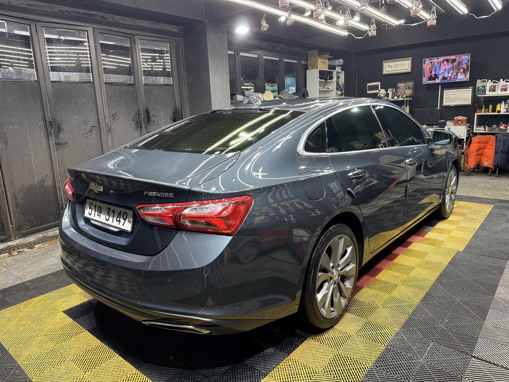 Chevrolet Malibu - Vista 4