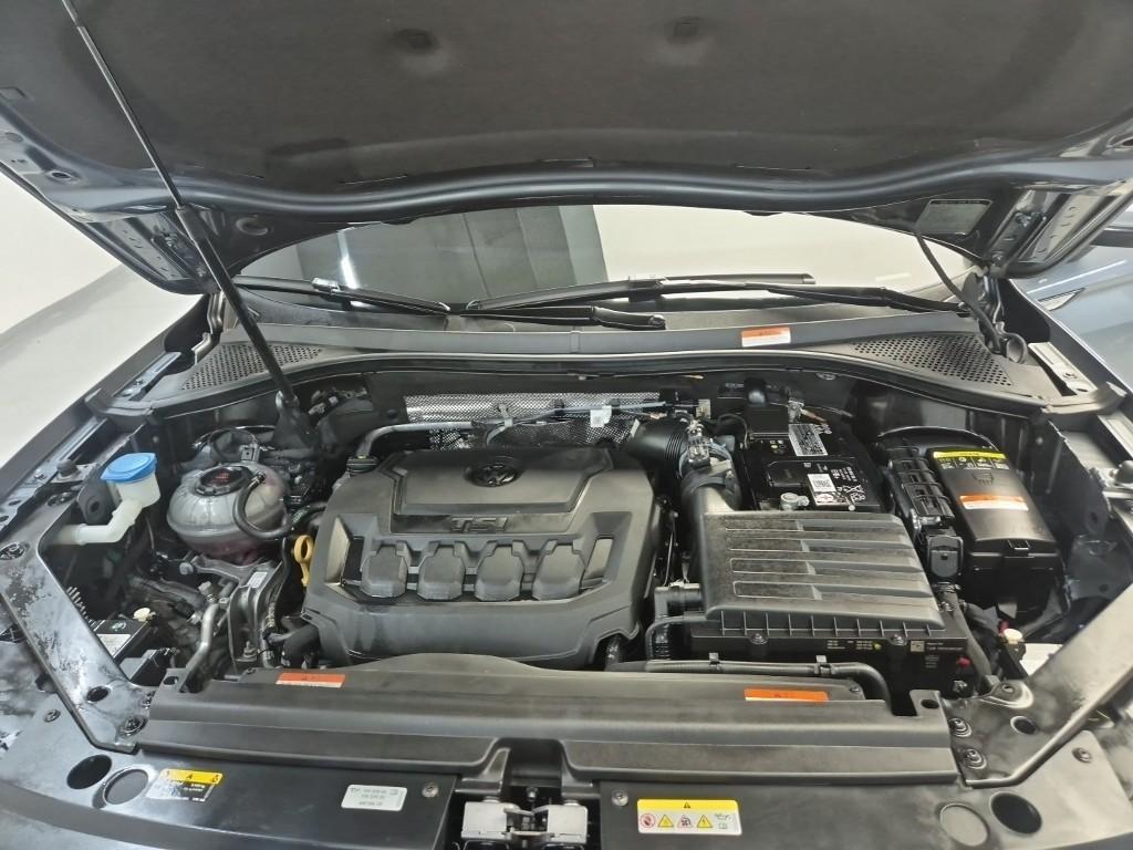 Volkswagen Tiguan - Vista 5