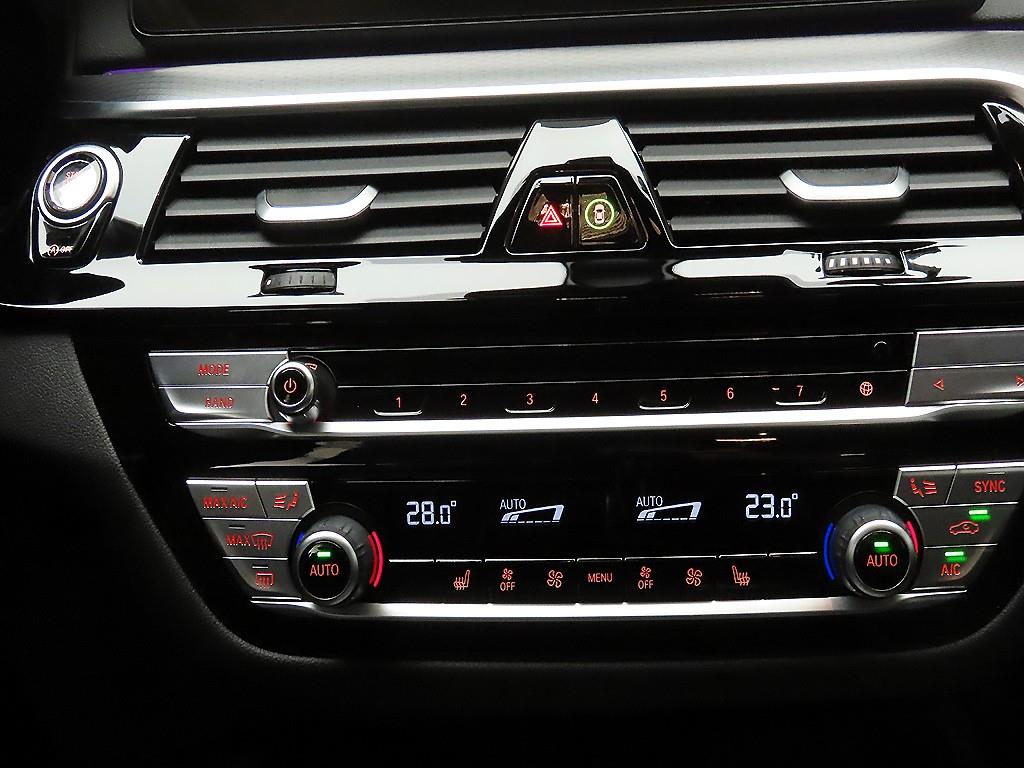 BMW 5 Series 2023 - Importación desde Corea - HF Imports Iquique - Foto 16