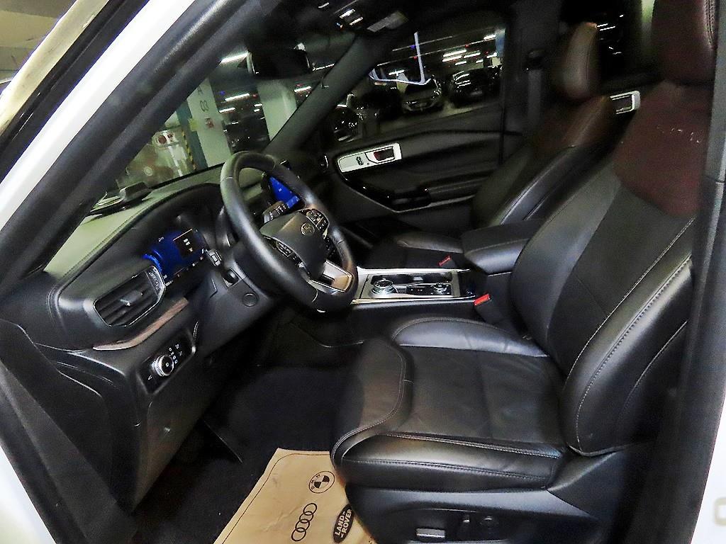 Ford Explorer - Vista 6