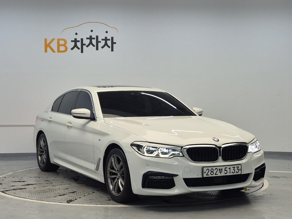 BMW 5 Series - Vista 4