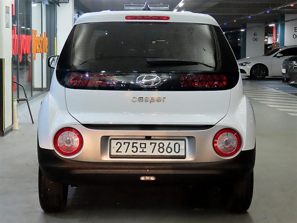 HYUNDAI Casper - Vista 5