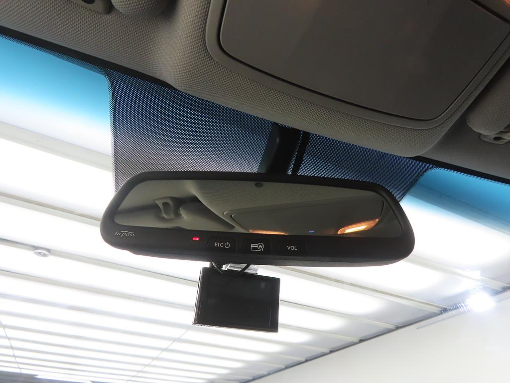 HYUNDAI Sonata - Vista 12