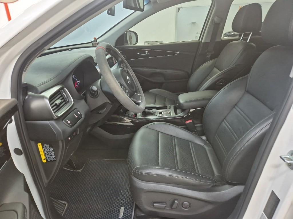 KIA Sorento - Vista 11