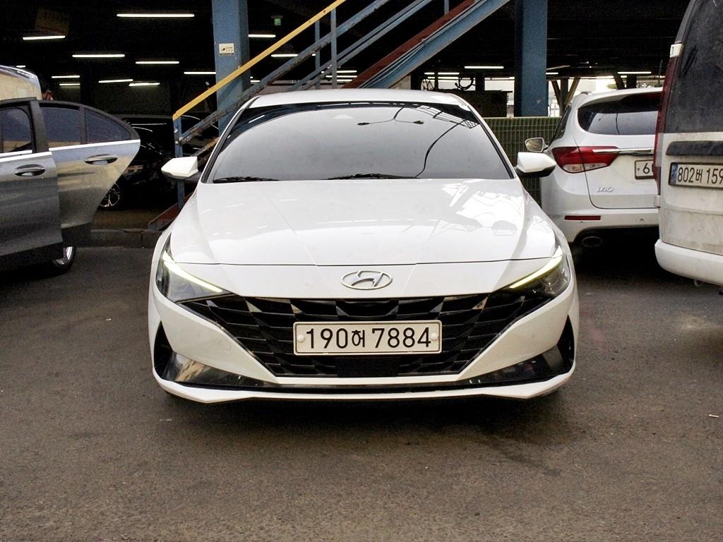 HYUNDAI Avante 2022 Blanco - Importación desde Corea - HF Imports Iquique - Foto 1