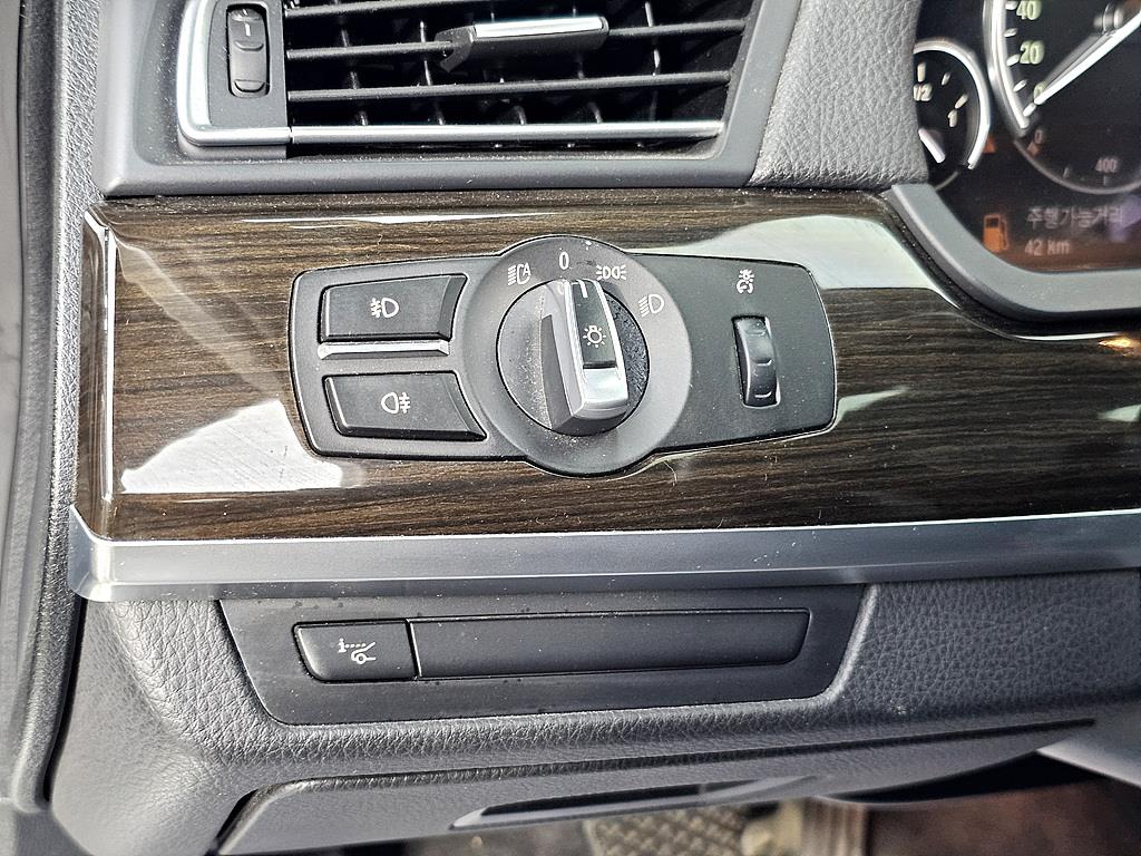 BMW 7 Series - Vista 12