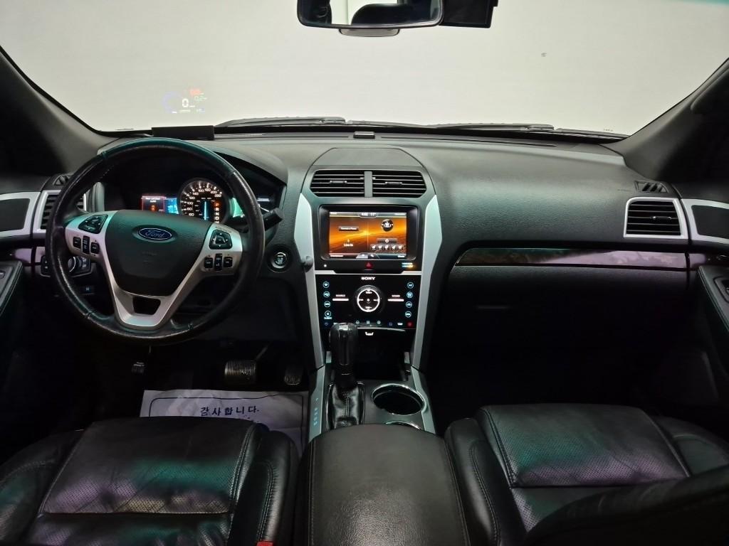 Ford Explorer - Vista 7