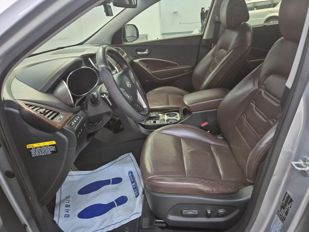 HYUNDAI Maxcruz - Vista 11