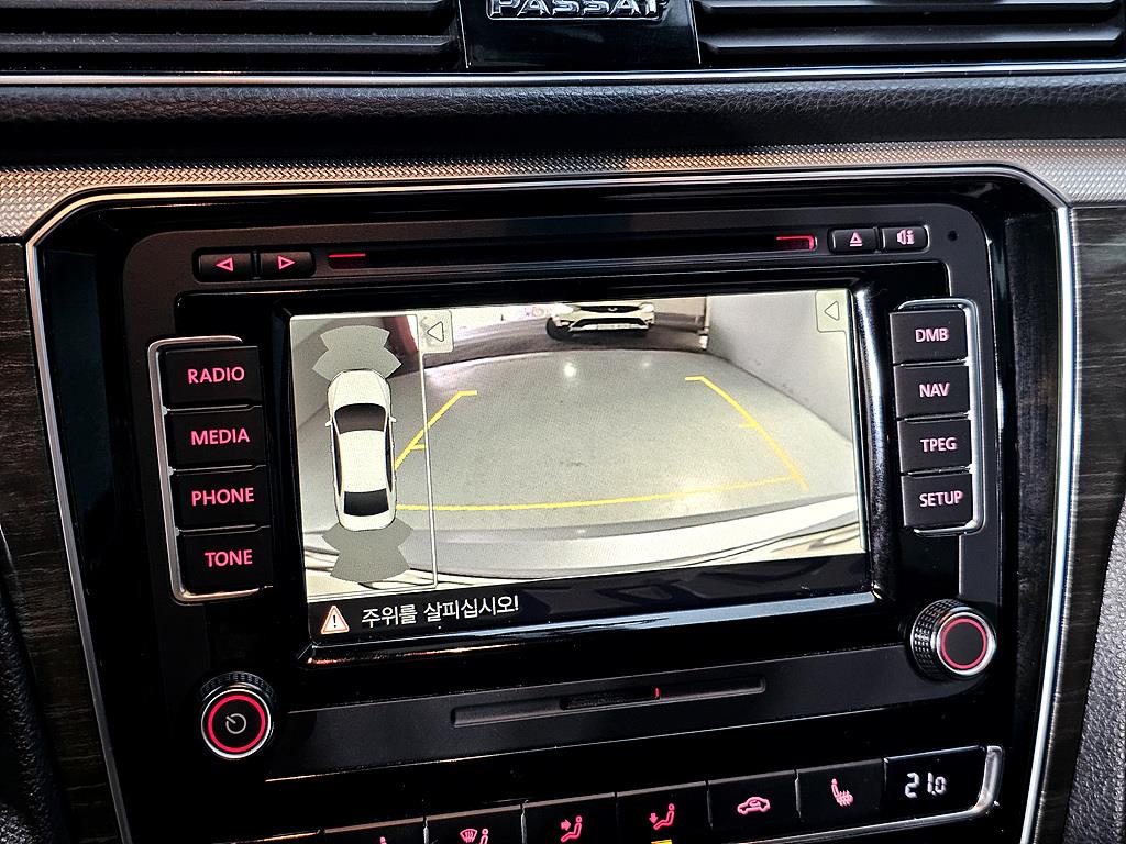 Volkswagen Passat - Vista 12