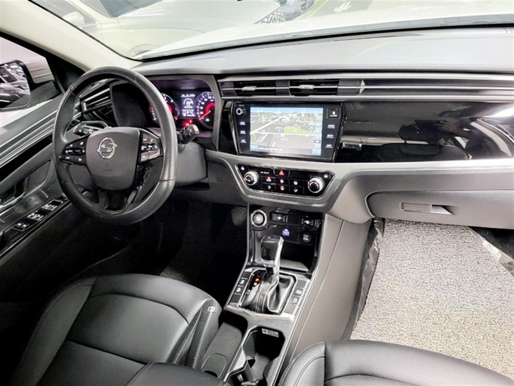 Ssangyong Korando - Vista 7