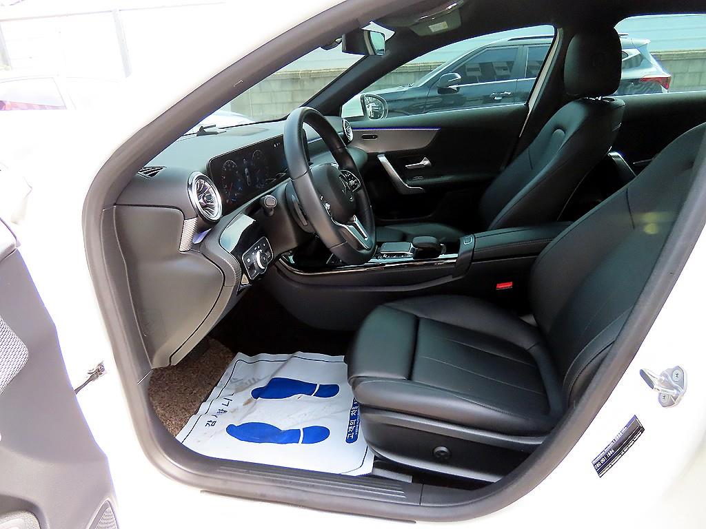 Mercedes Benz A Class - Vista 5