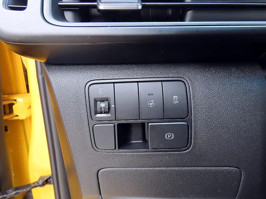 HYUNDAI Staria 2022 Amarillo - Importación desde Corea - HF Imports Iquique - Foto 13