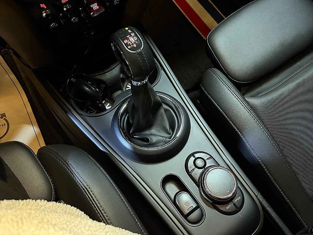 Mini Countryman - Vista 12