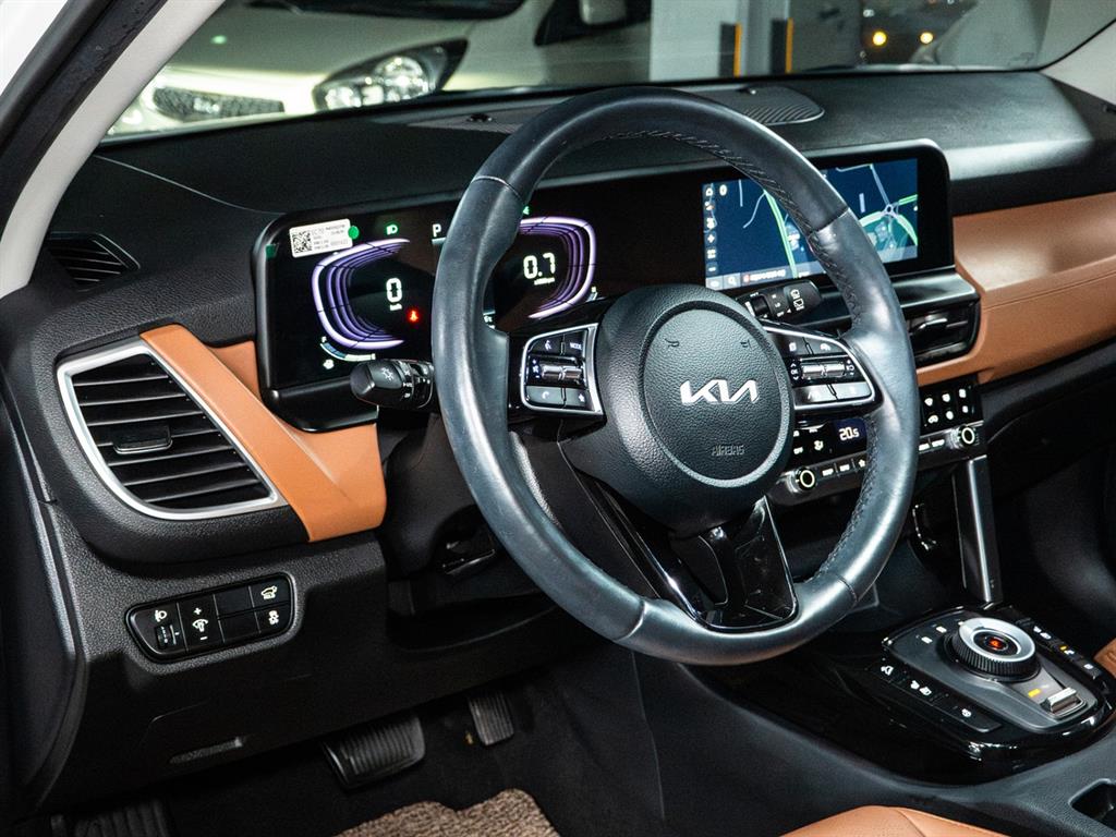 KIA Seltos - Vista 7