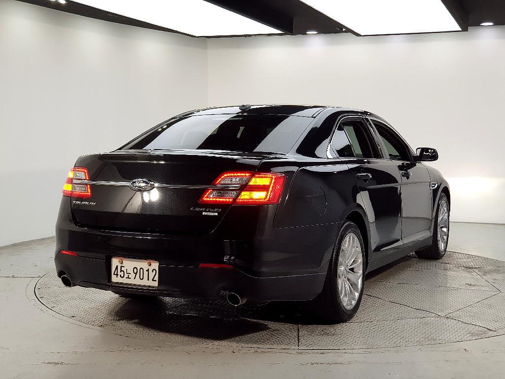 Ford Torus - Vista 4