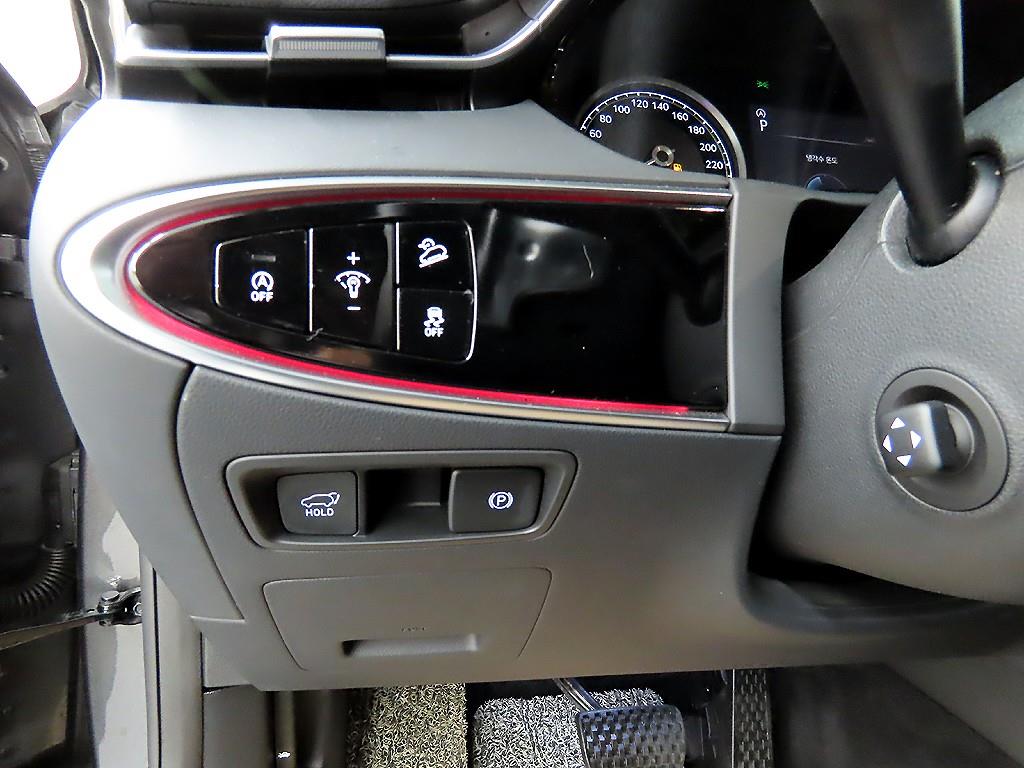 Genesis GV70 - Vista 12