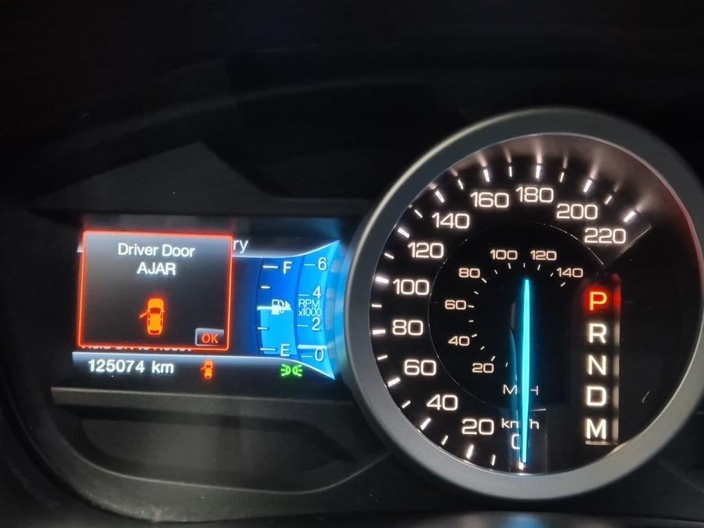 Ford Explorer - Vista 6