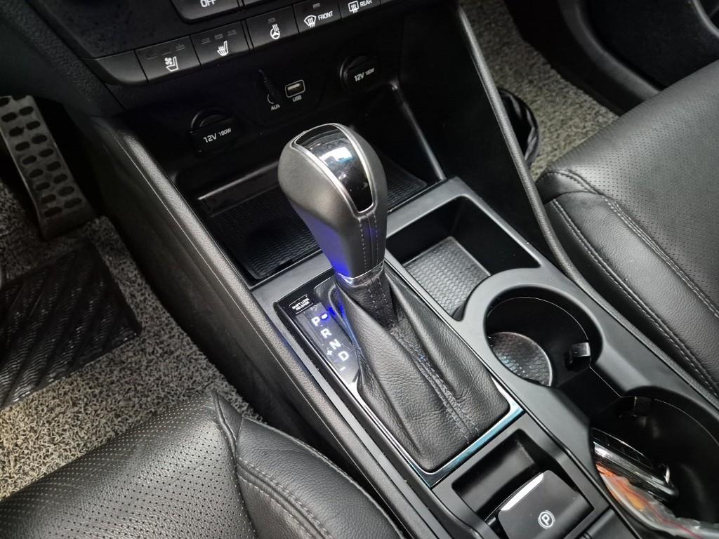 HYUNDAI Tucson - Vista 8