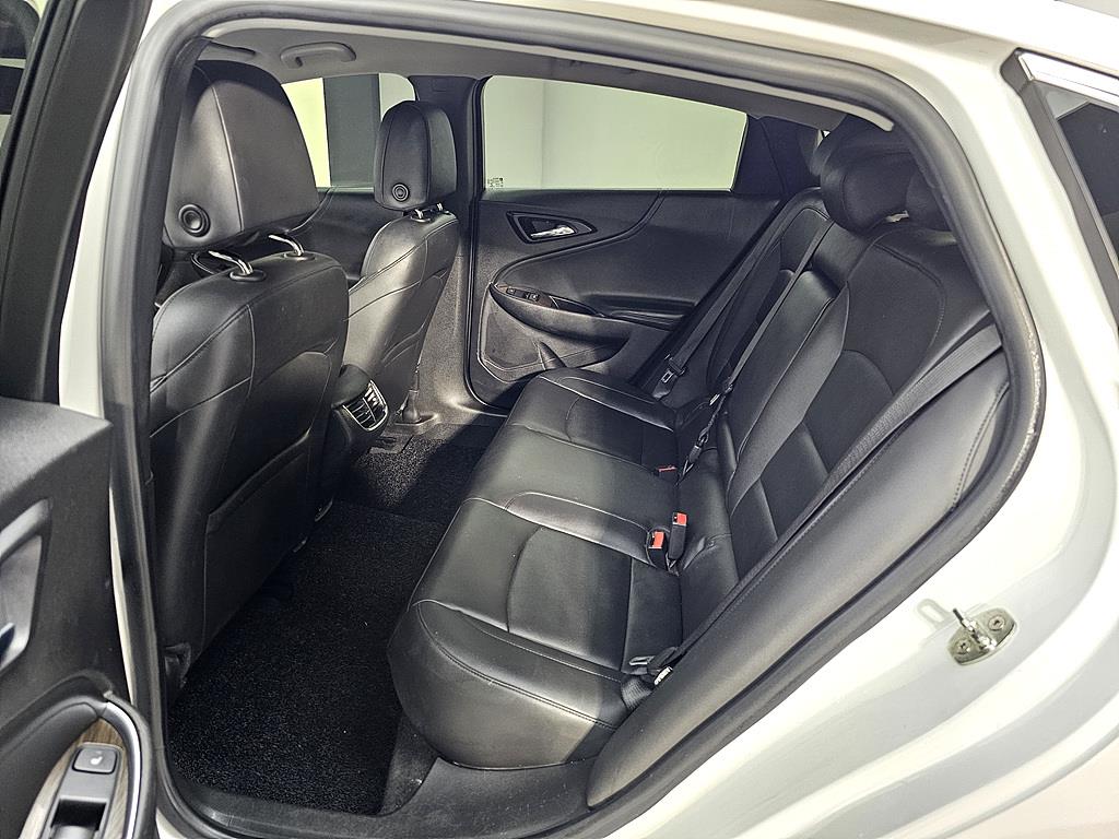 Chevrolet Malibu - Vista 9