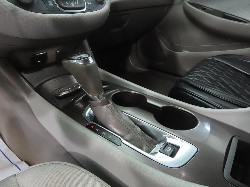 Chevrolet Malibu - Vista 11