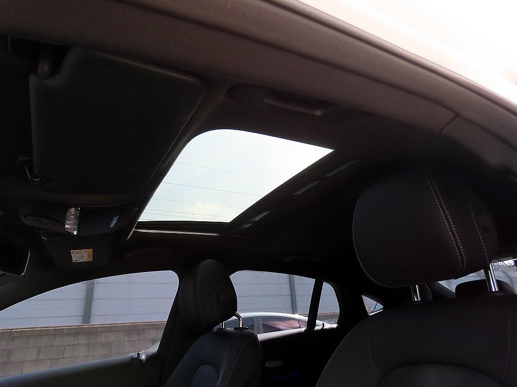 Mercedes Benz GLC Class 2023 Blanco - Importación desde Corea - HF Imports Iquique - Foto 15