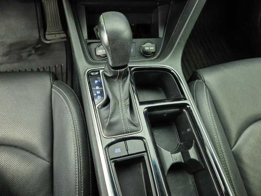 HYUNDAI Sonata - Vista 8