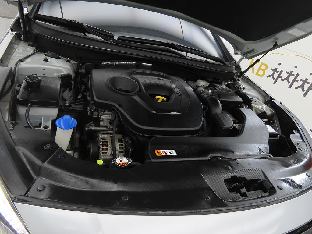 HYUNDAI Sonata 2016 Gris - Importación desde Corea - HF Imports Iquique - Foto 19