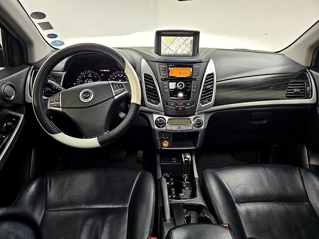 Ssangyong Korando - Vista 5