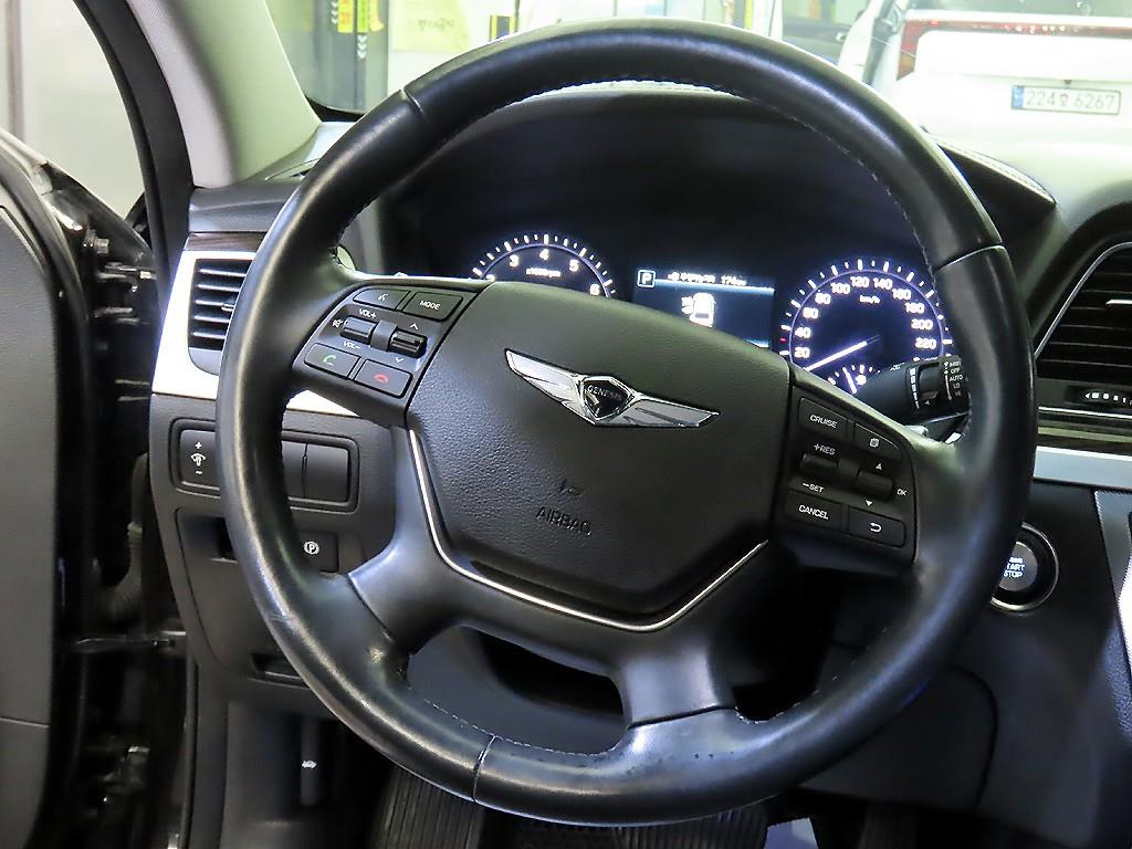 Genesis G80 - Vista 8