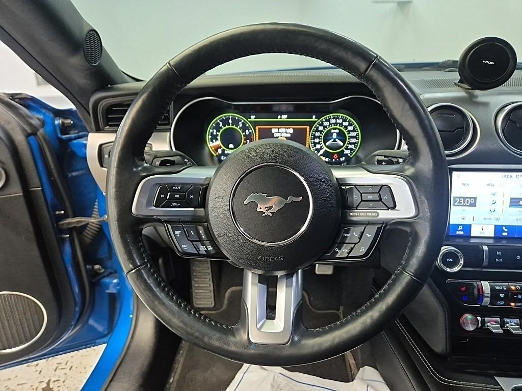 Ford Mustang - Vista 9