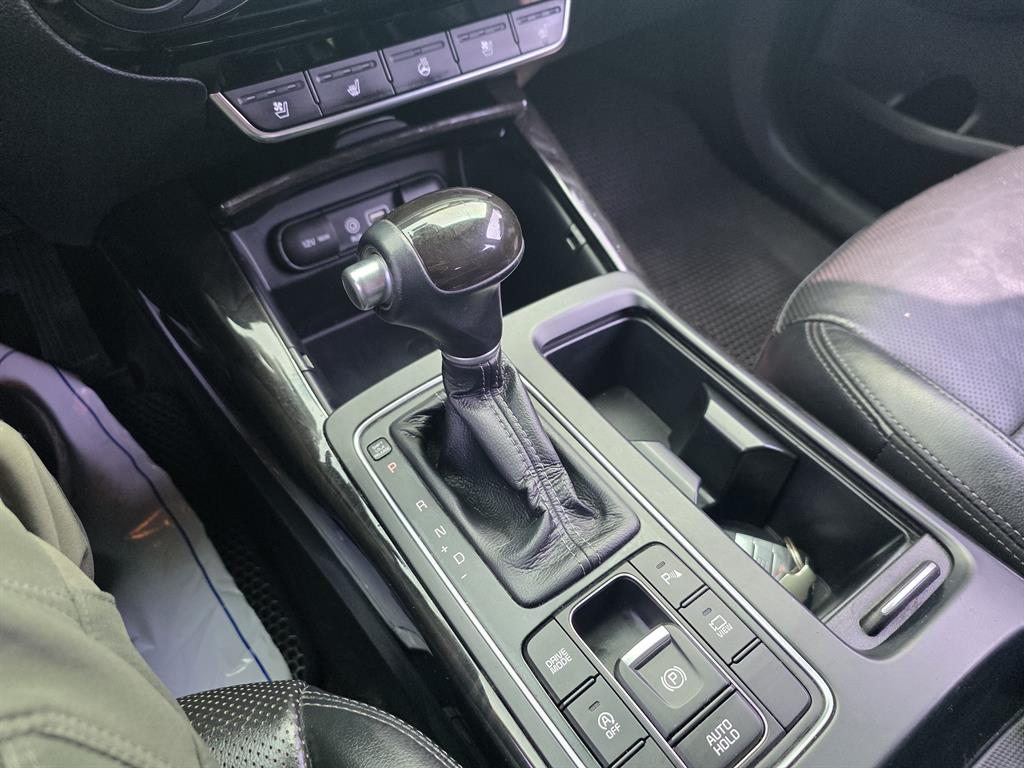 KIA Sorento - Vista 9