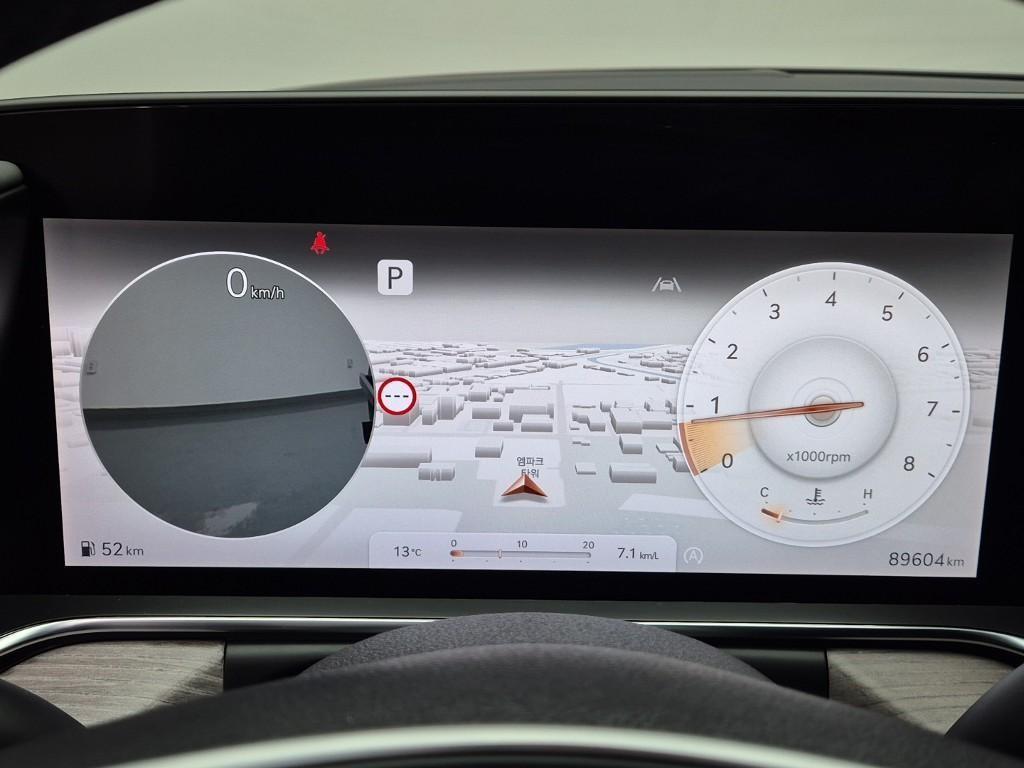 Genesis G90 - Vista 8