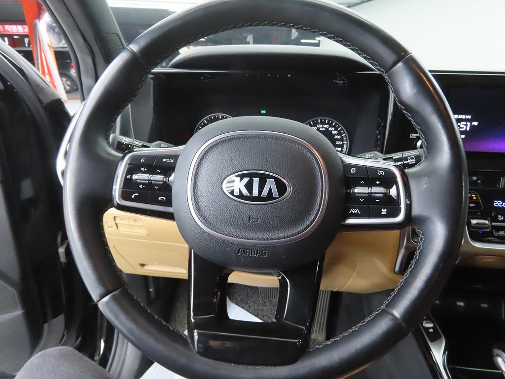 KIA Sorento - Vista 8