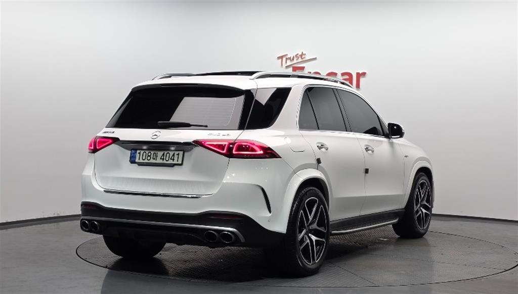 Mercedes Benz GLE Class - Vista 2