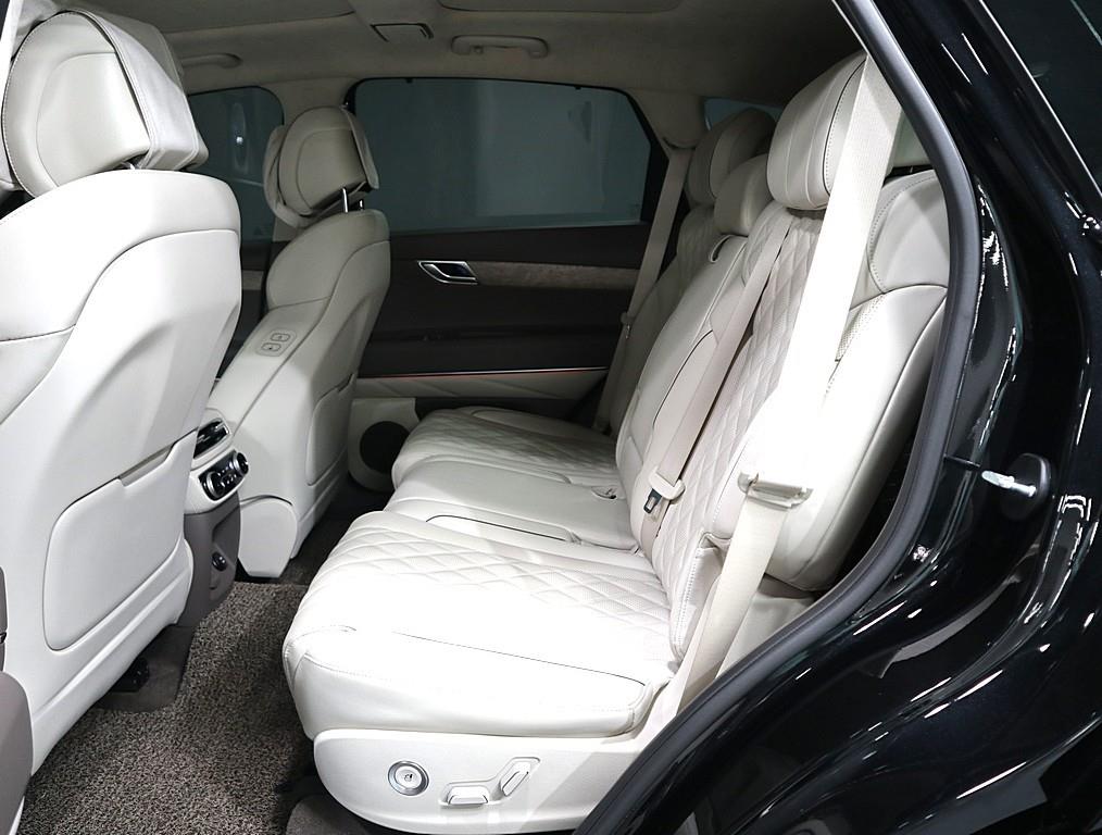 Genesis GV80 - Vista 10